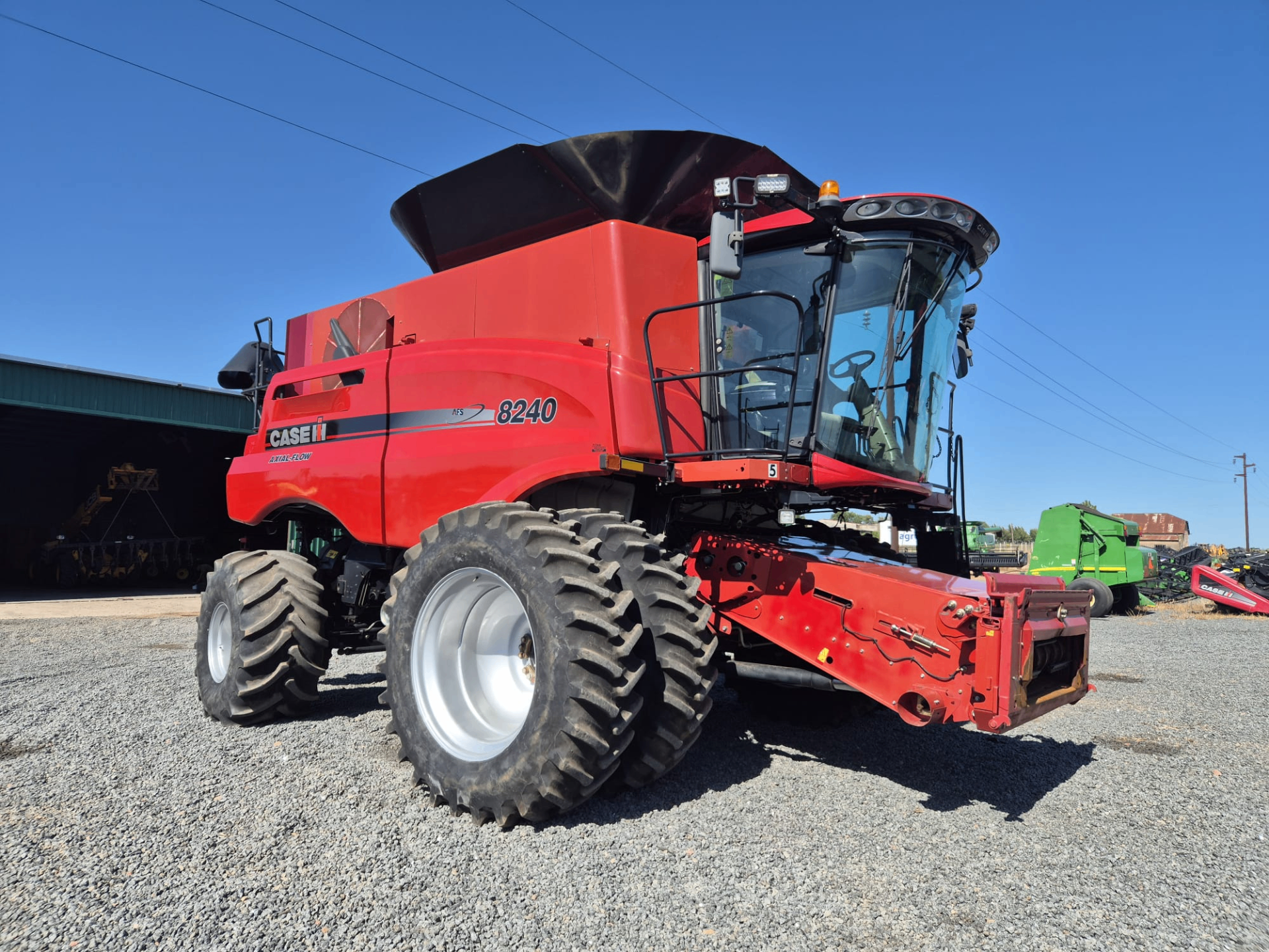 Case IH 8240 — Doble llanta delantera
